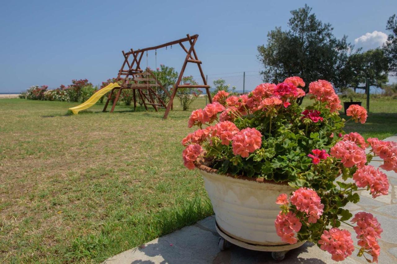 Villa Ilyos Ierissos Exteriör bild