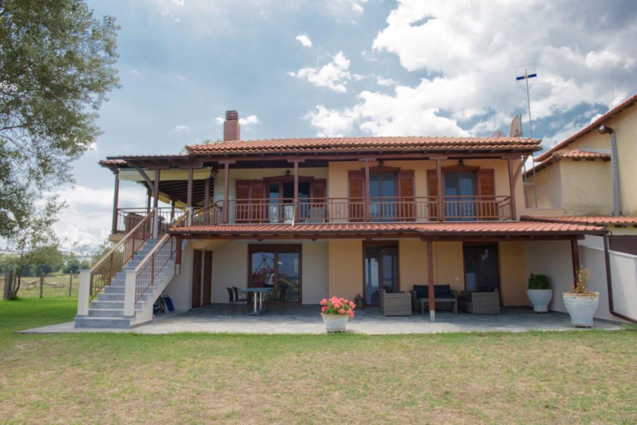 Villa Ilyos Ierissos Exteriör bild